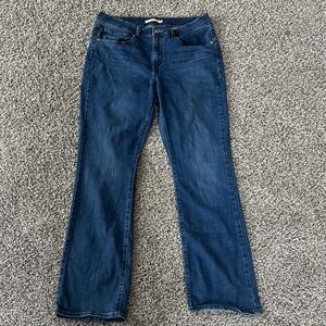 Levi Classic Bootcut Jeans